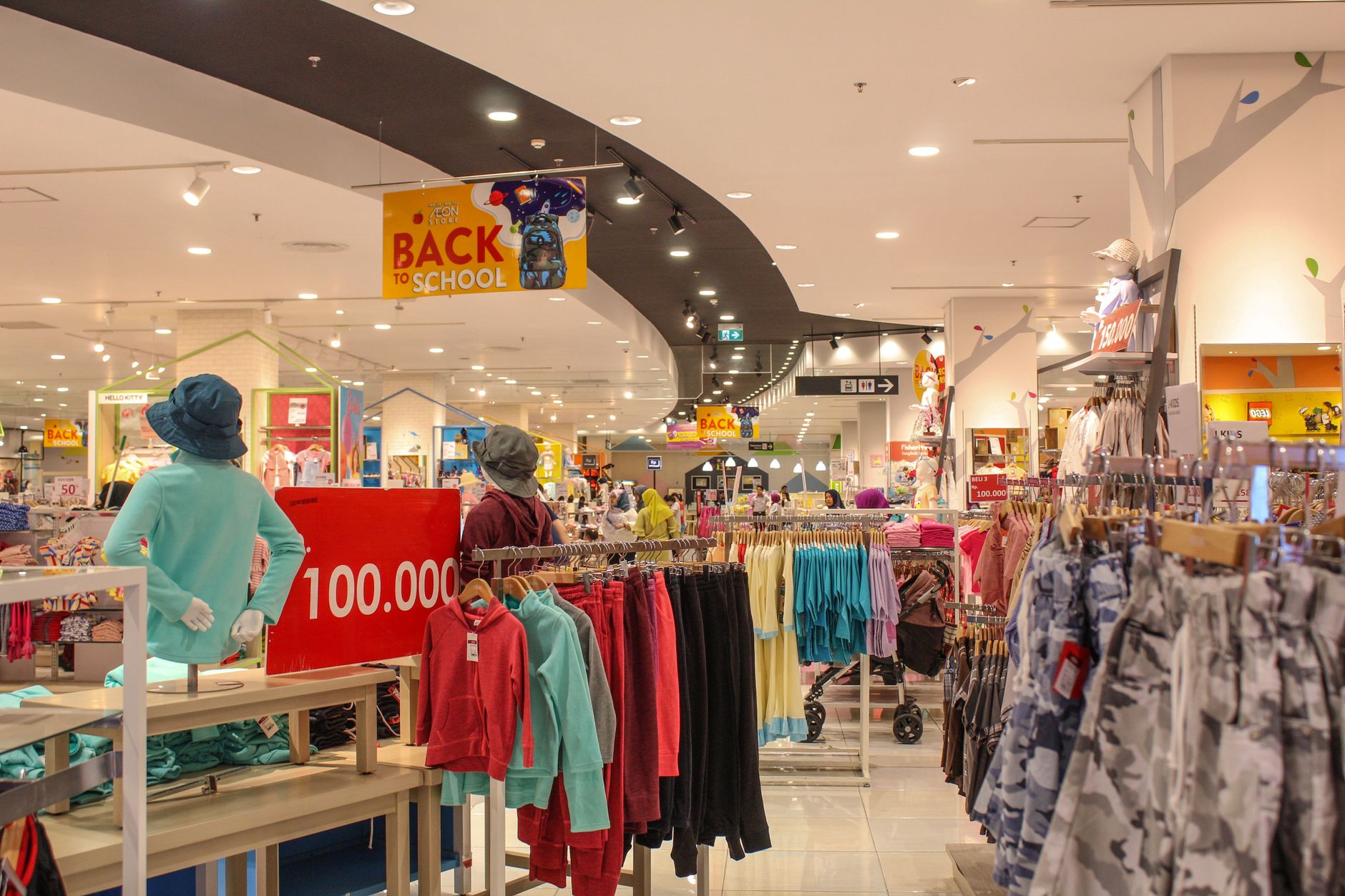 Hi-Mart Korean department store